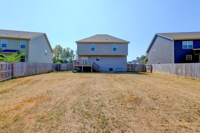 501 Vale Ct, Clarksville, TN 37042