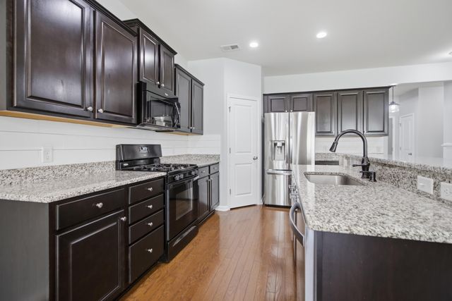 271 Decatur Drive, Summerville, SC 29486