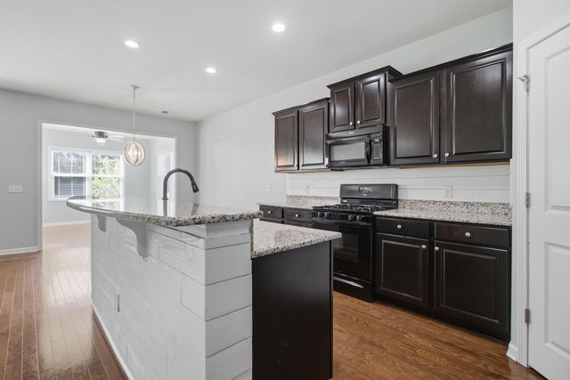 271 Decatur Drive, Summerville, SC 29486