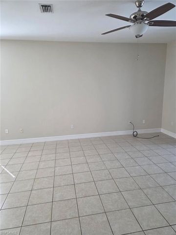 15122 Summit Place CIR 212, Naples, FL 34119