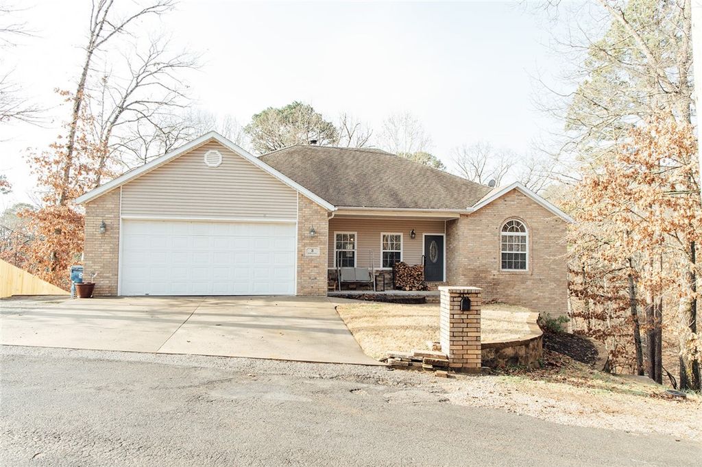 3 Rufford Lane, Bella Vista, AR 72714