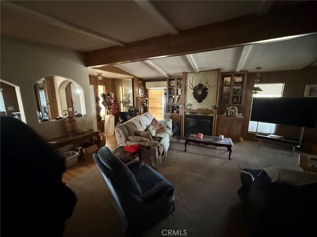 19536 Valle Vista Road, Phelan, CA 92301