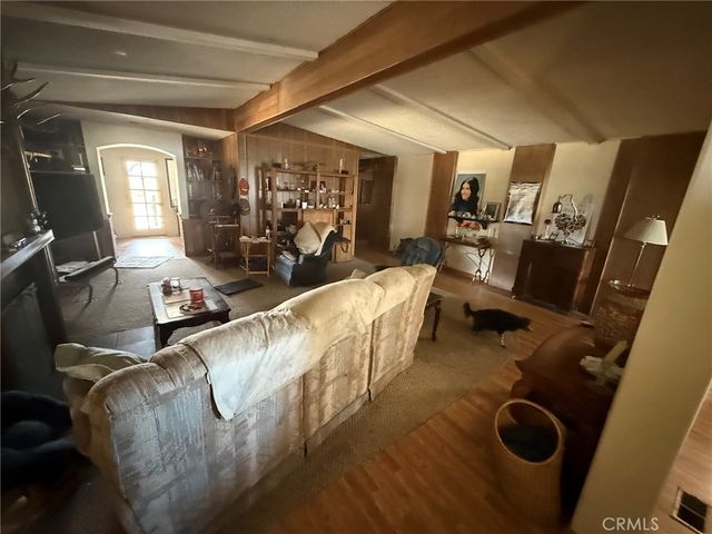 19536 Valle Vista Road, Phelan, CA 92301