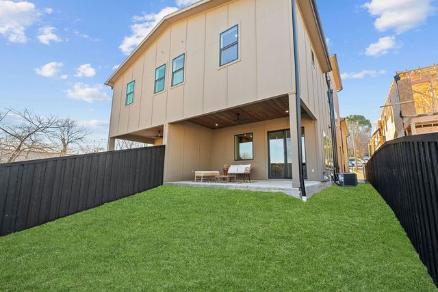 1827 Pollard Street, Dallas, TX 75208