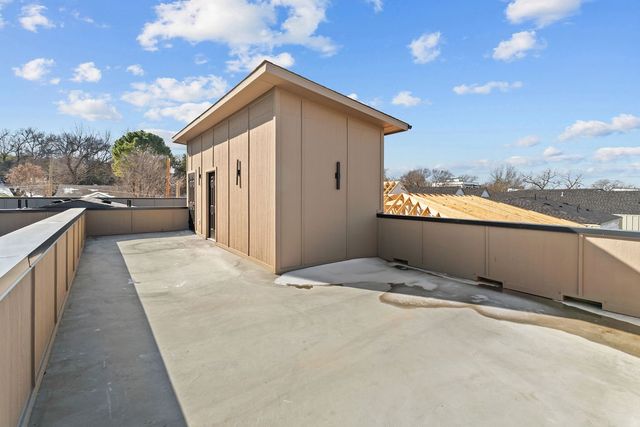 1827 Pollard Street, Dallas, TX 75208