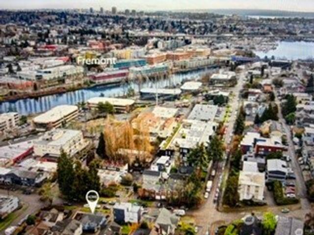 3115 Queen Anne Avenue N, Seattle, WA 98109