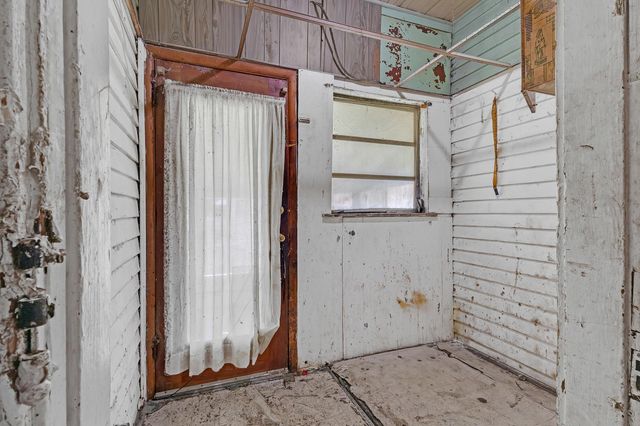 116 Clarendon Avenue, Columbus, OH 43223