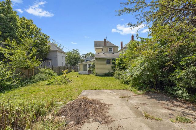 116 Clarendon Avenue, Columbus, OH 43223