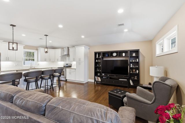 749 Hardean Road, Brick, NJ 08724