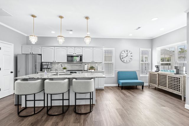 6001-1556 South Kings Hwy., Myrtle Beach, SC 29575