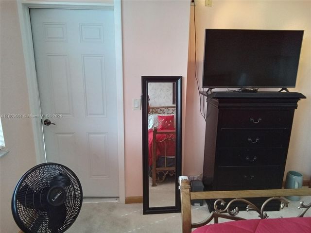 1000 St Charles Pl 615, Pembroke Pines, FL 33026