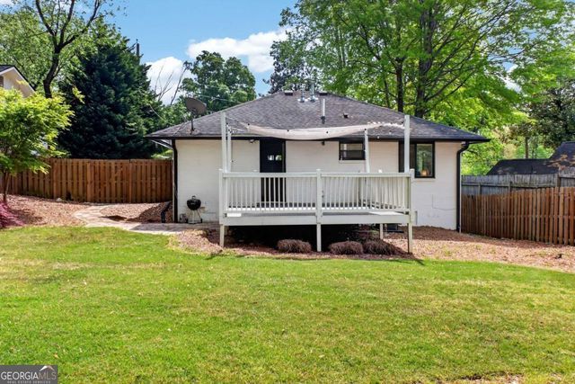 823 Frances Drive SE, Smyrna, GA 30080