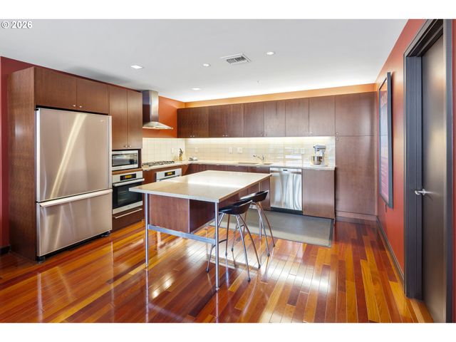 3570 S RIVER Pkwy 1313, Portland, OR 97239