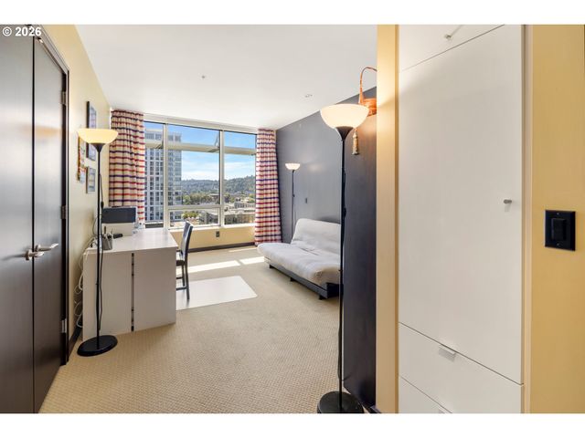 3570 S RIVER Pkwy 1313, Portland, OR 97239