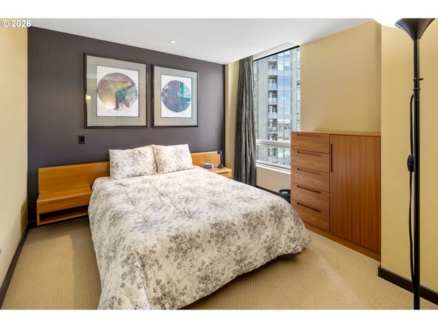 3570 S RIVER Pkwy 1313, Portland, OR 97239