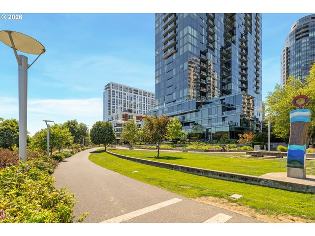 3570 S RIVER Pkwy 1313, Portland, OR 97239