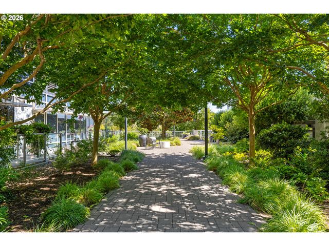 3570 S RIVER Pkwy 1313, Portland, OR 97239