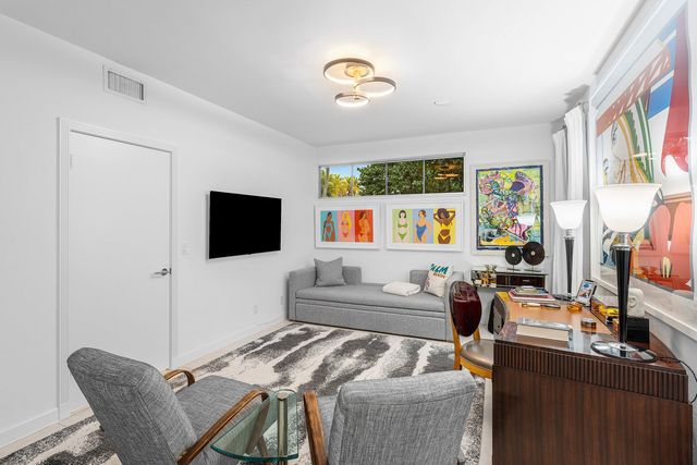 713 SE Atlantic Drive, Lantana, FL 33462