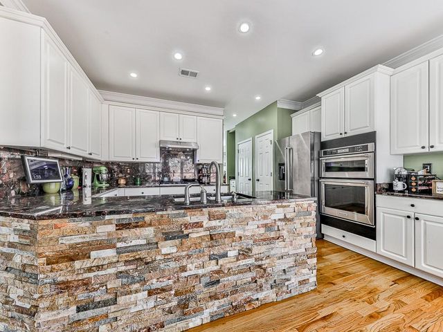 1343 Echo Mill Court, Powder Springs, GA 30127