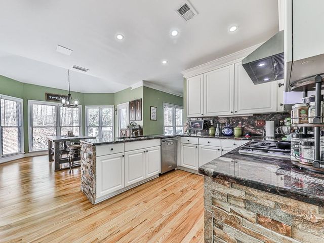 1343 Echo Mill Court, Powder Springs, GA 30127