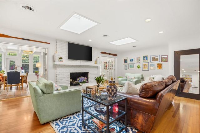 800 JUANITA RAEL, Winter Park, FL 32789