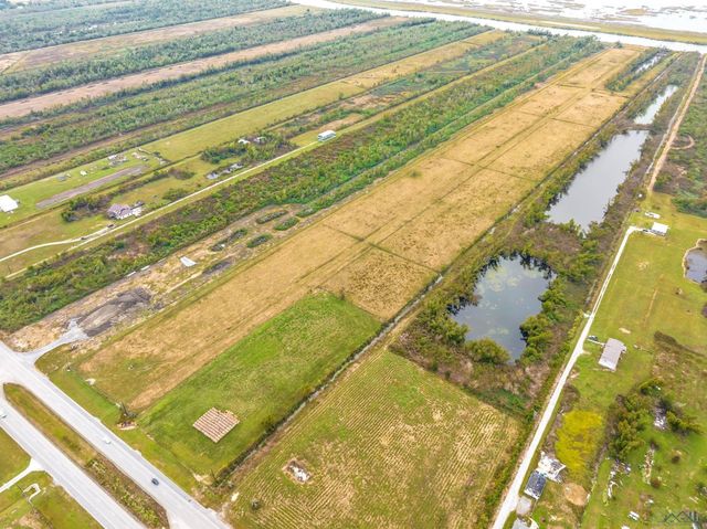 17226 Highway 3235, Galliano, LA 70354