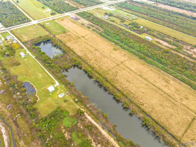 17226 Highway 3235, Galliano, LA 70354