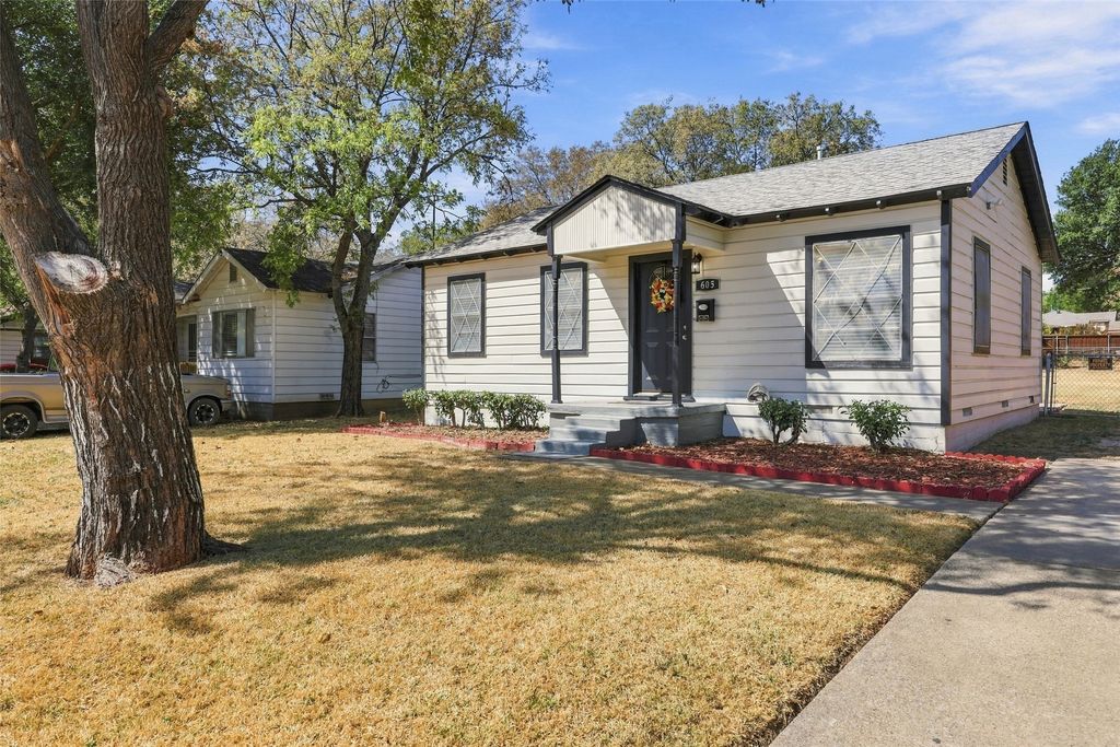 605 NE 33rd Street, Grand Prairie, TX 75050 — photo 3