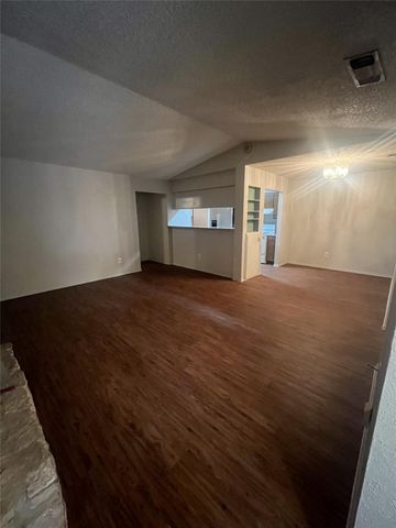 8105 Dowling CV, Austin, TX 78745