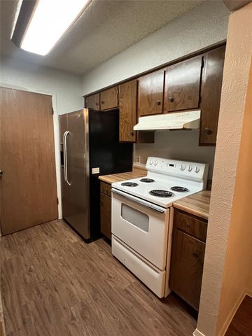 8105 Dowling CV, Austin, TX 78745