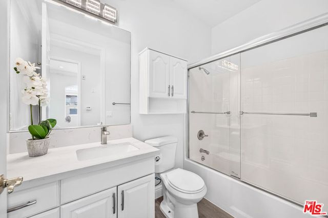 971 S St Andrews Place 301, Los Angeles, CA 90019