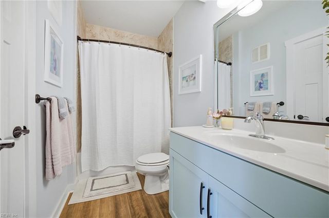 7922 Shore Dr Apt 313, Norfolk, VA 23518