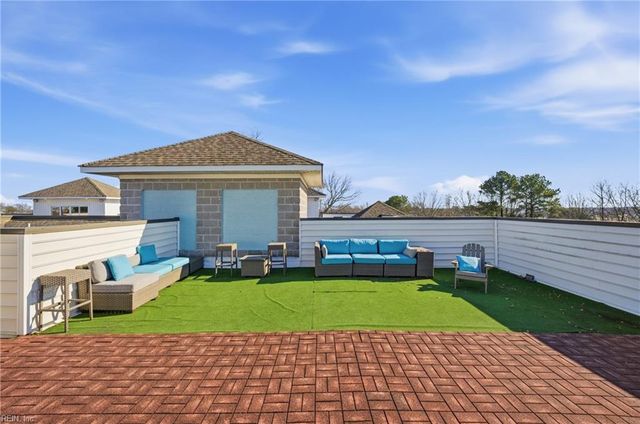 7922 Shore Dr Apt 313, Norfolk, VA 23518