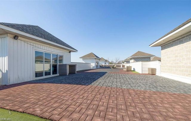 7922 Shore Dr Apt 313, Norfolk, VA 23518