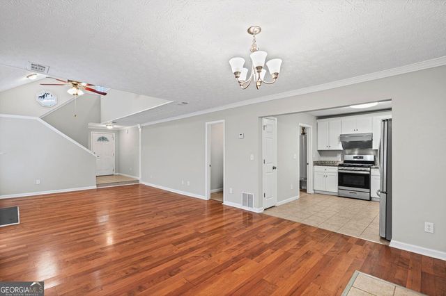 1180 Holly Circle, Lawrenceville, GA 30044