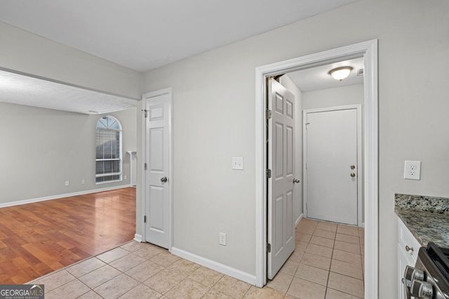 1180 Holly Circle, Lawrenceville, GA 30044