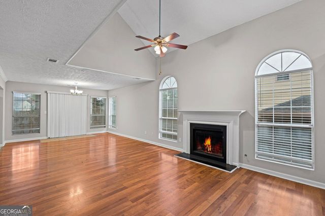 1180 Holly Circle, Lawrenceville, GA 30044
