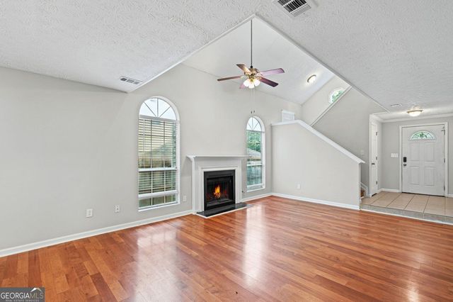 1180 Holly Circle, Lawrenceville, GA 30044