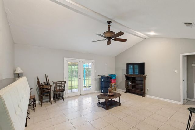 1745 Dolphin Drive, Seabrook, TX 77586