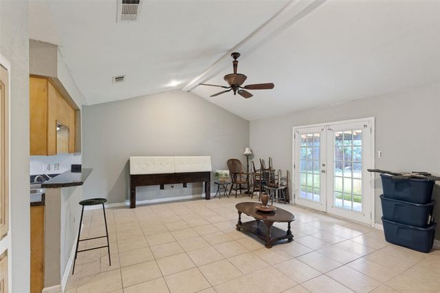 1745 Dolphin Drive, Seabrook, TX 77586