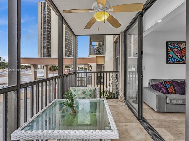 20335 W Country Club Drive 310, Aventura, FL 33180