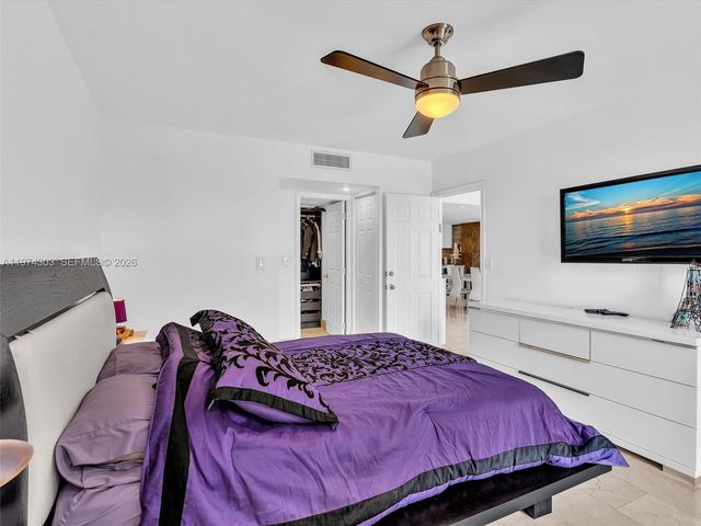 20335 W Country Club Drive 310, Aventura, FL 33180