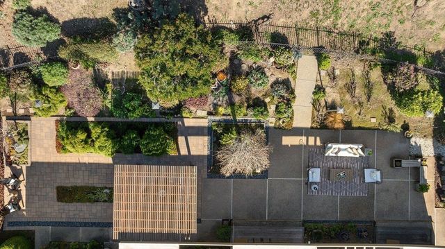 5780 Balmoral Dr, Oakland, CA 94619