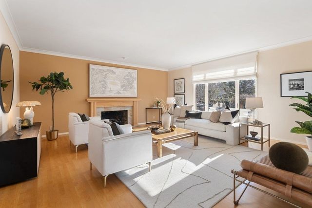 5780 Balmoral Dr, Oakland, CA 94619