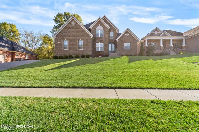 17117 Shakes Creek Dr, Fisherville, KY 40023