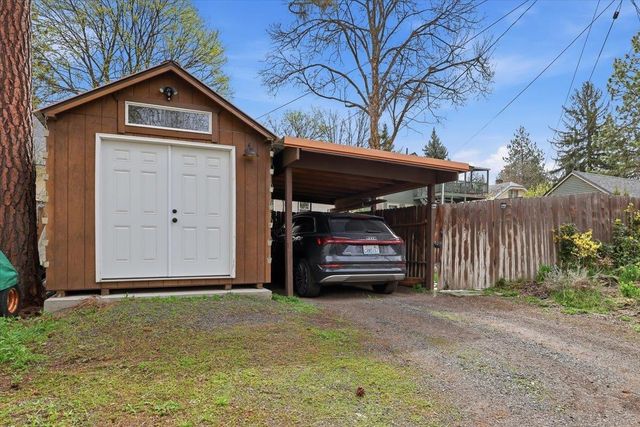 2618 S Grand Blvd, Spokane, WA 99203