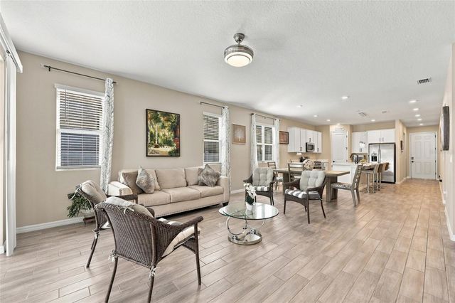 1042 HEIRLOOM DRIVE, Haines City, FL 33844