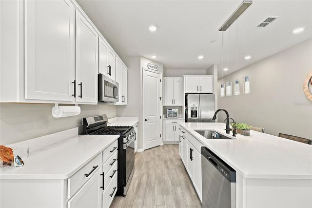 1042 HEIRLOOM DRIVE, Haines City, FL 33844