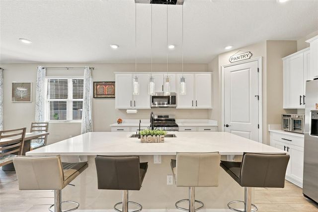 1042 HEIRLOOM DRIVE, Haines City, FL 33844
