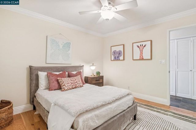 1133 Greenbrook Dr, Danville, CA 94526